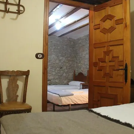Casa Rustica En Villafranca Del Cid Con Vistas A La Montana 